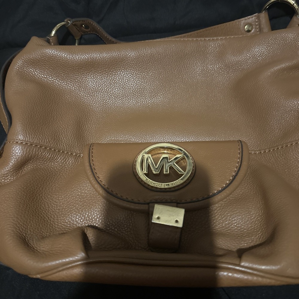 Michael Kors Fulton Large Soft Pebbled Leather Hobo Shoulder Bag Brown